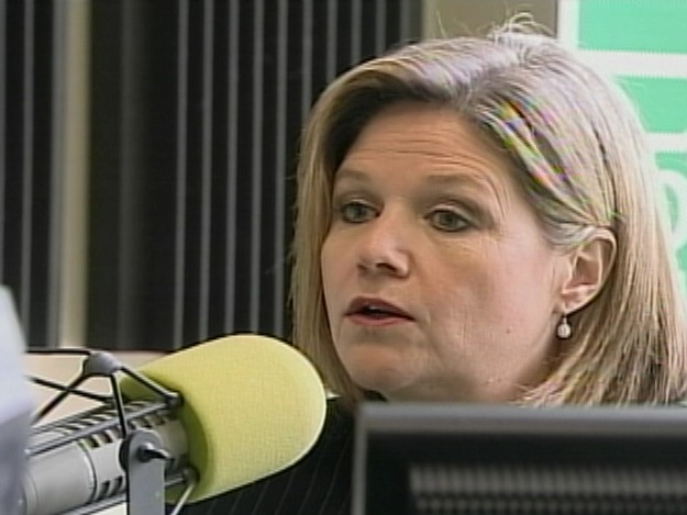 Horwath's turn to hit KW