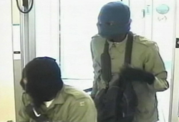 $100K reward for violent bank robbers