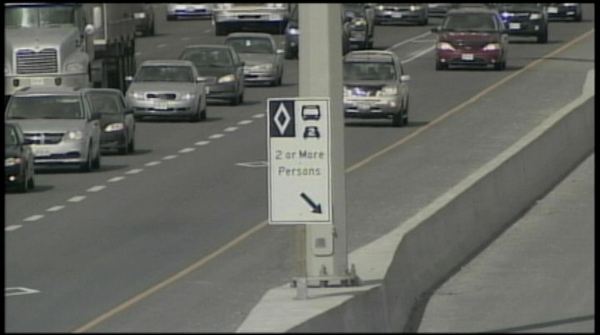 Ontario considering HOV lane fees