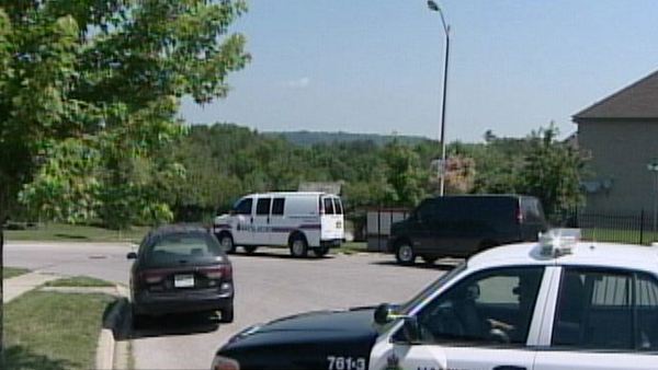 Bank robbery in Dundas