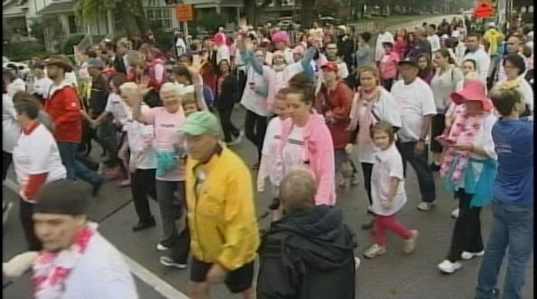 Thousands run for the cure