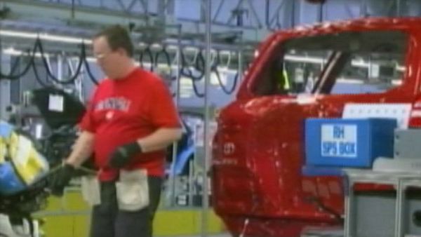 Worker at Cambridge Toyota plant (file)