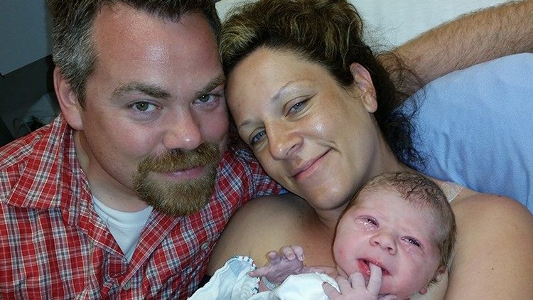 (l-r) Paul Smith, Cindy Csordas and baby Colson Donald Smith (family photo)