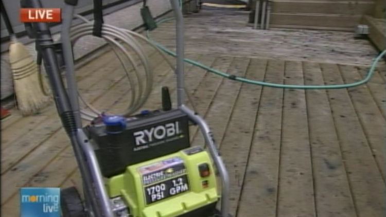 Deck Care expert Ralph Swan showed us how to properly clean your deck.