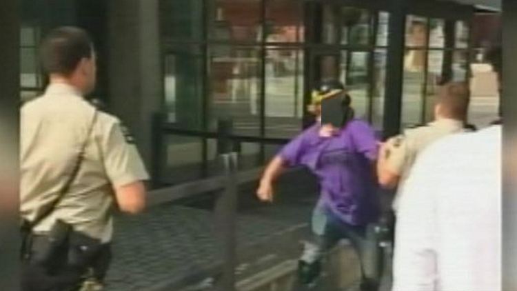 Screen grab from YouTube video of confrontation between teens and security guards at Jackson Square, Hamilton