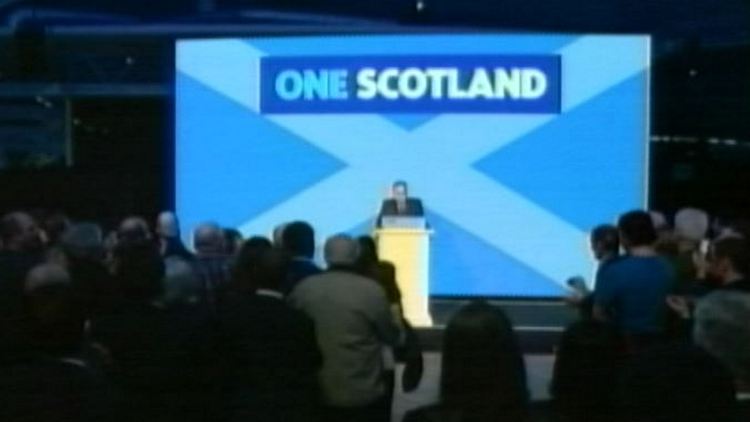 Scottist separatist leader Alex Salmond addresses supporters after an independence referendum; Edinburgh, Scotland, September 19, 2014