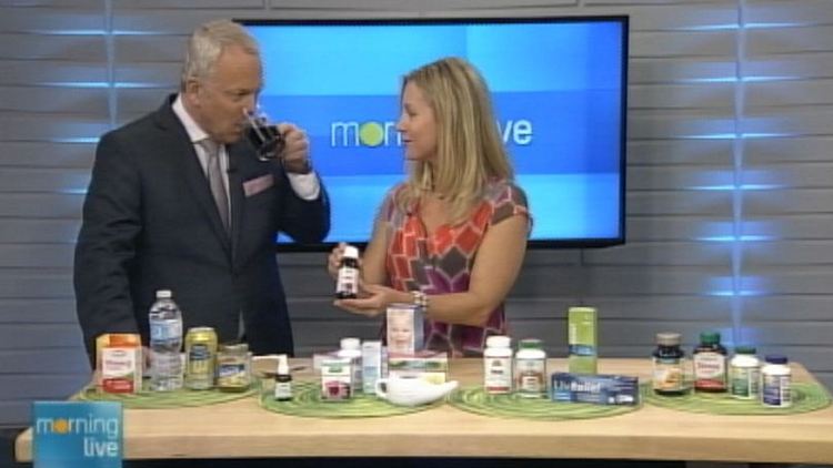 Bob Cowan with holistic pharmacist Sherry Torkos; Morning Live, September 22, 2014