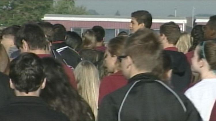 Students at St Jean de Brebeuf Secondary School taking part in the Terry Fox Run, September 24, 2014