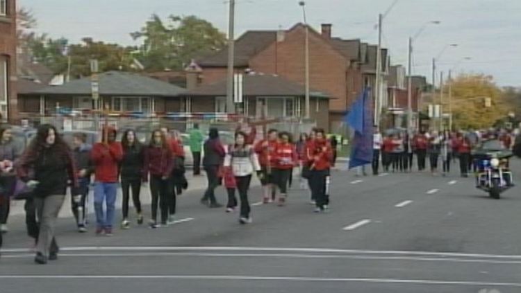 Catholic students set out on 8 km pilgrimage