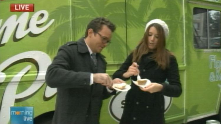 Tim Bolen and Briana Ciraulo enjoy some Florida key lime pie; Morning Live, November 26, 2014