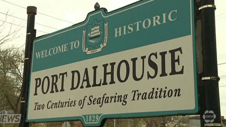 St. Catharines now owns the Port Dalhousie piers, Lakeside Park