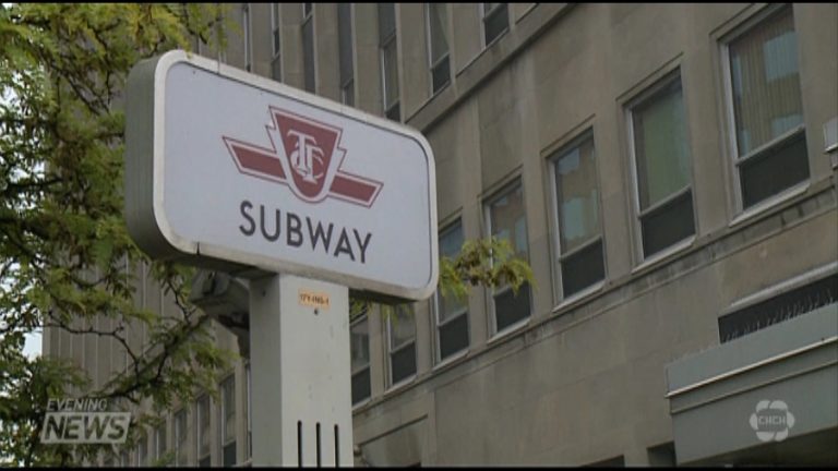 Police charge 4 teens after TTC shooting with BB gun on subway