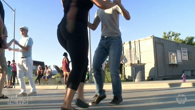 Dancers at Pier 8 Park, Hamilton, June 23, 2015