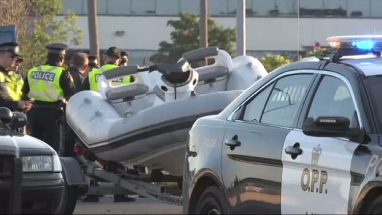 Fatal motorcycle crash with boat trailer on QEW