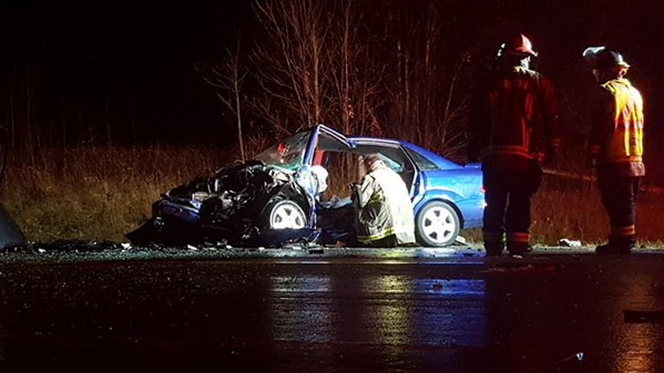 A overnight crash in Milton has killed one person and sent another to hospital.