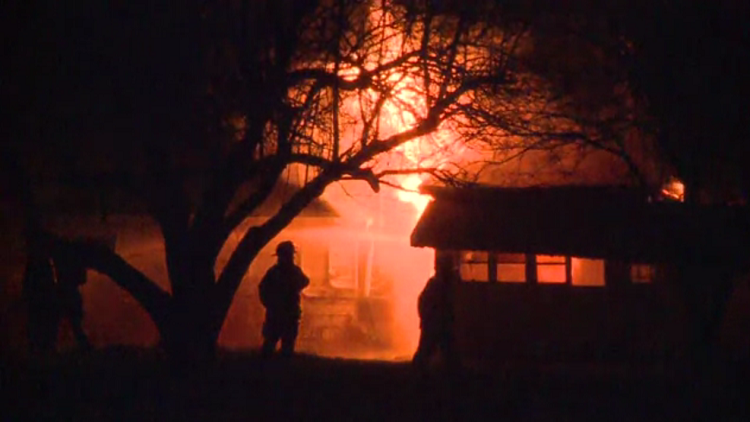 Firefighters battle abandoned house blaze on Hwy 5