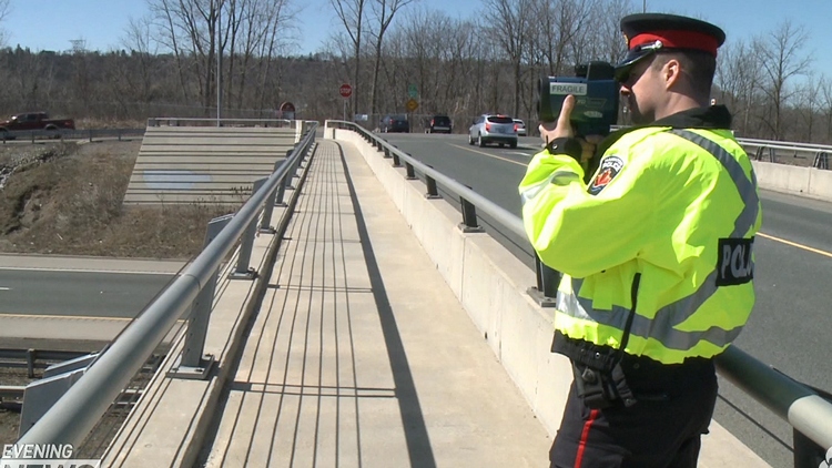 Ontario Liberal government cracking down on unpaid speeding tickets