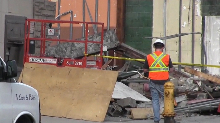 Toronto scaffolding collapse