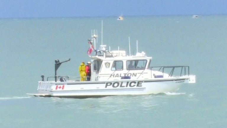 No serious injuries after several boats capsize in Burlington over the weekend