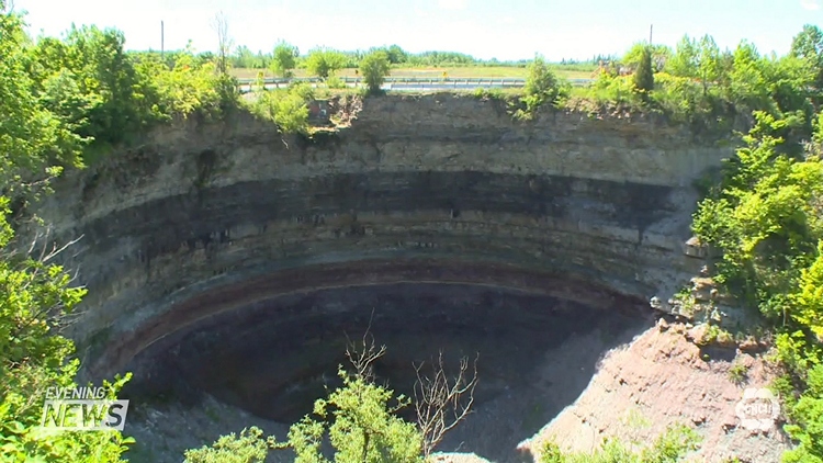 25 year old man falls down the Devil’s Punchbowl