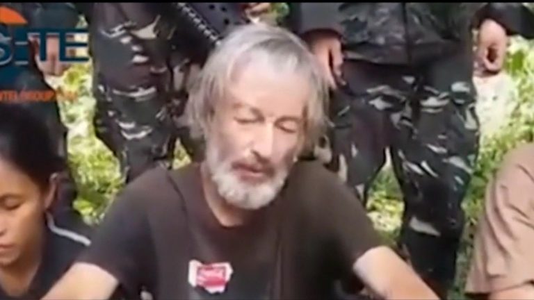 Canadian hostage killed by Abu Sayyaf