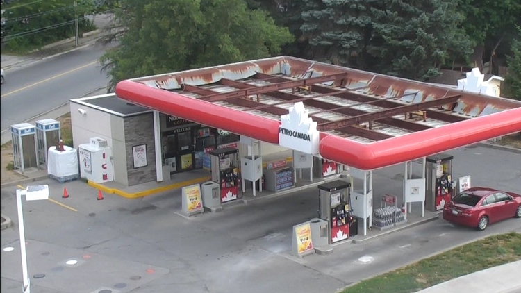 Police looking for three men after a gas station robbery