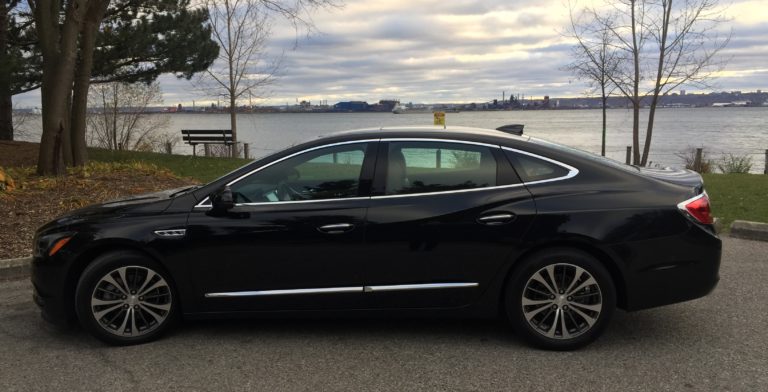 2017 Buick Lacrosse Premium AWD