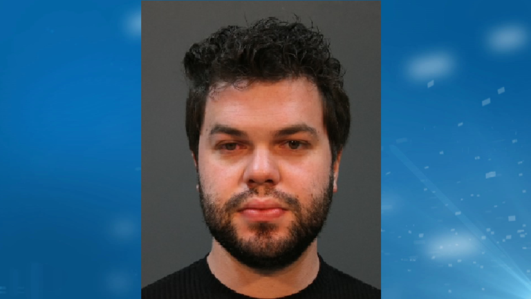 Thornhill man facing 12 sex charges including luring a child