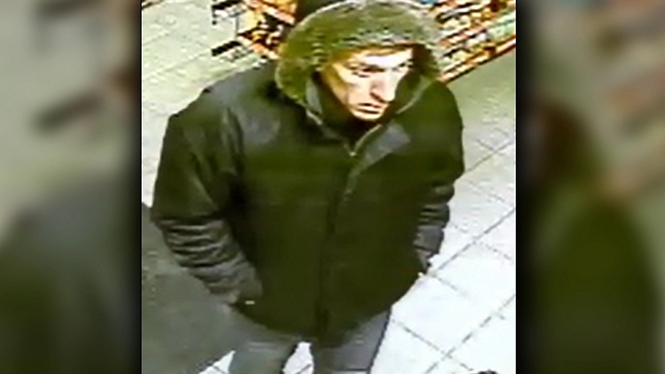 Images of male robber at Niagara Falls convenience store released