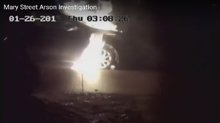 Hamilton police release video of arson suspect