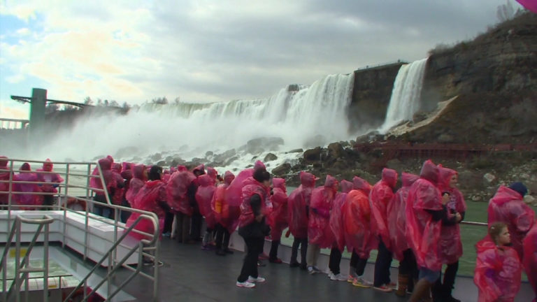 Maid of the Mist has earliest launch in history