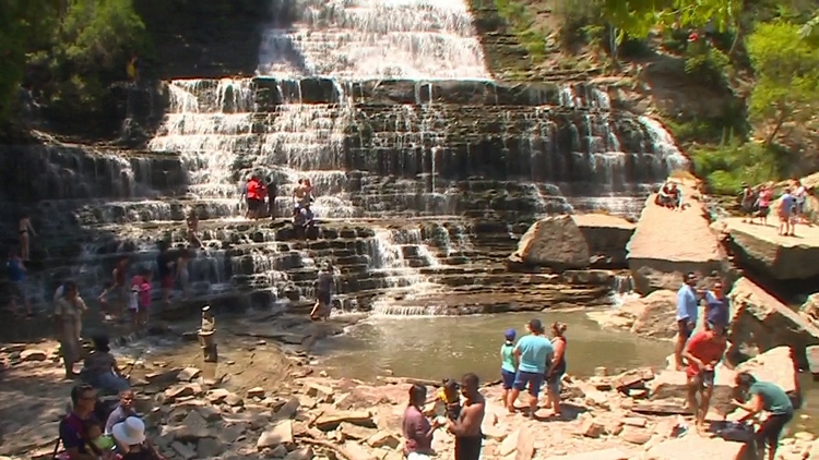 Visitors tempting fate at Albion Falls one day after man falls to his death