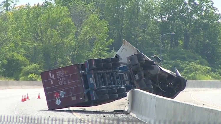 St. Catharines residents evacuated after truck roll over on the QEW