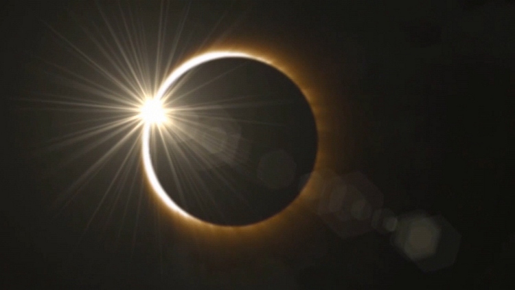 Here’s what happens if you look at a solar eclipse without protection