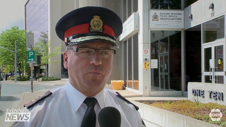 Niagara’s police chief given $870,000 when he retired