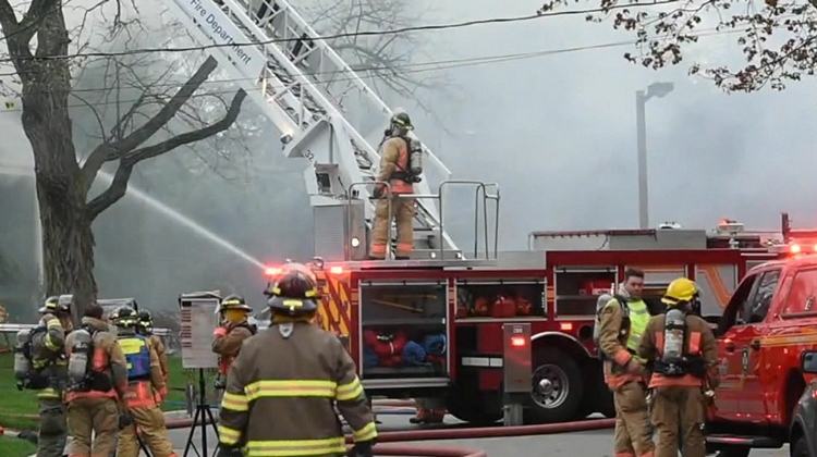 Fire destroys Burlington home