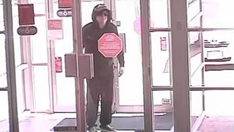 Police looking for suspect involved in Scotiabank robbery