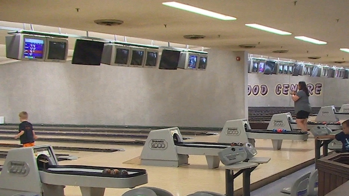Hamilton’s oldest bowling alley to close