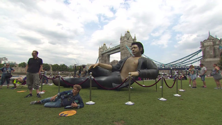 WATCH: Jeff Goldblum statue in London turns heads