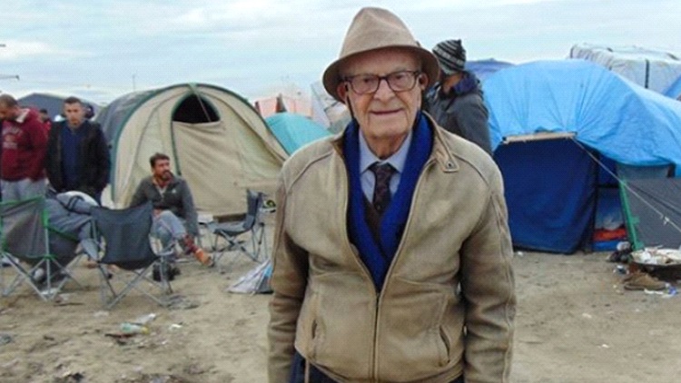 Prominent social activist Harry Leslie Smith dies in hospital