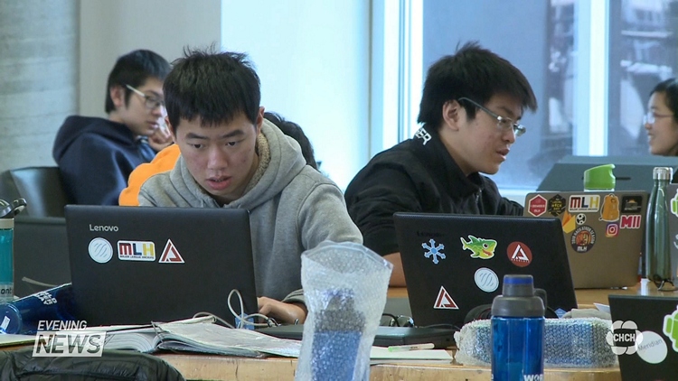 Hack the Hammer challenges students find solutions to city problems