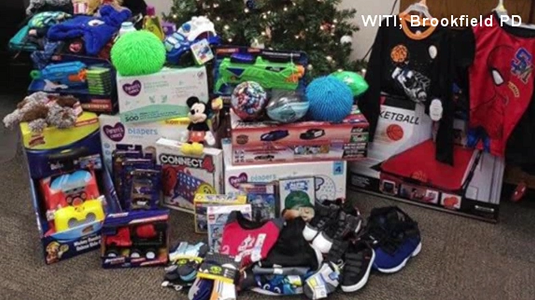 Milwaukee cops give gifts to kids found alone in deplorable conditions