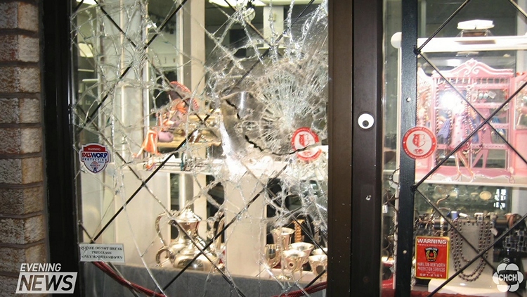 Hamilton jewellery store owner fed up after repeated break-ins