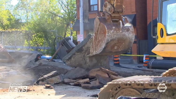 Locke Street still open for business, despite construction