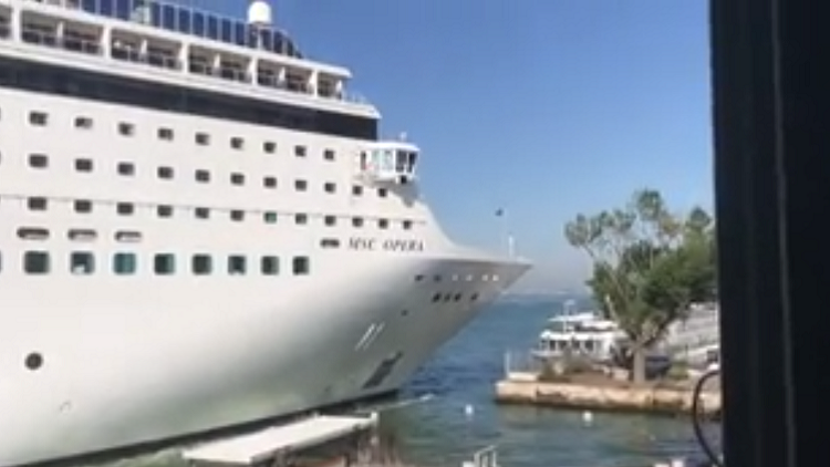 Out-of-control cruise ship slams into boat in Italy
