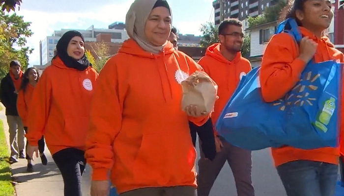 Hamilton Muslim Community gives back to homeless in Hamilton