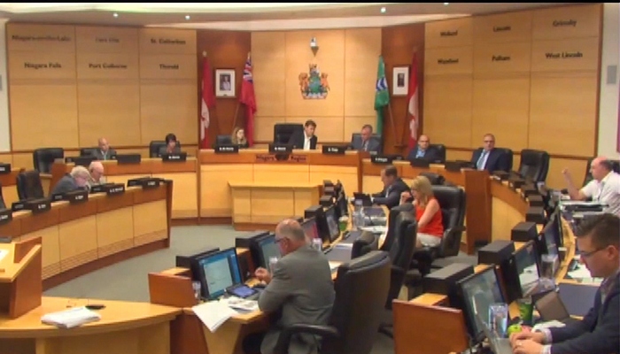 Niagara council votes in favour of a police review over alleged corruption within the municipality