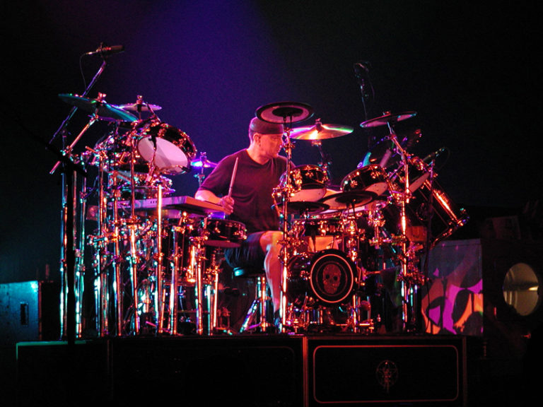 Neil Peart honoured in St. Catharines