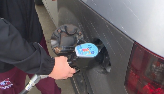 Gas prices drop 10 cents overnight in GTHA and Niagara