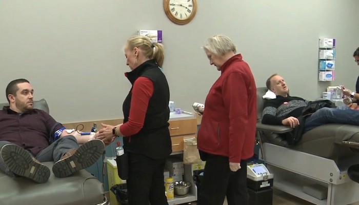 Niagara IceDogs hold a blood drive to thank the community